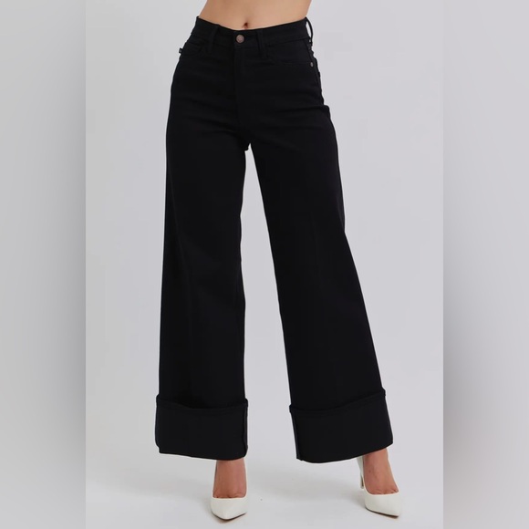 Judy Blue High Waisted Retro Wide Cuffed Leg Black Jeans NWT - Picture 4 of 8